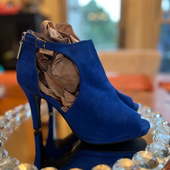 Lane Bryant peep toe booties - Picture 4 of 5